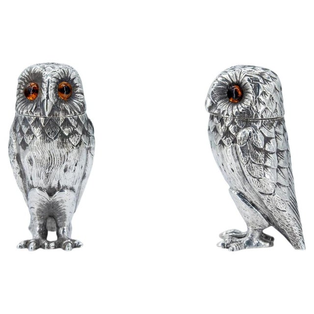 Elizabeth II English Silver Owl Salt Shakers by Richard Comyns, London, 1967, Set of 2 For Sale - Image 14 of 14