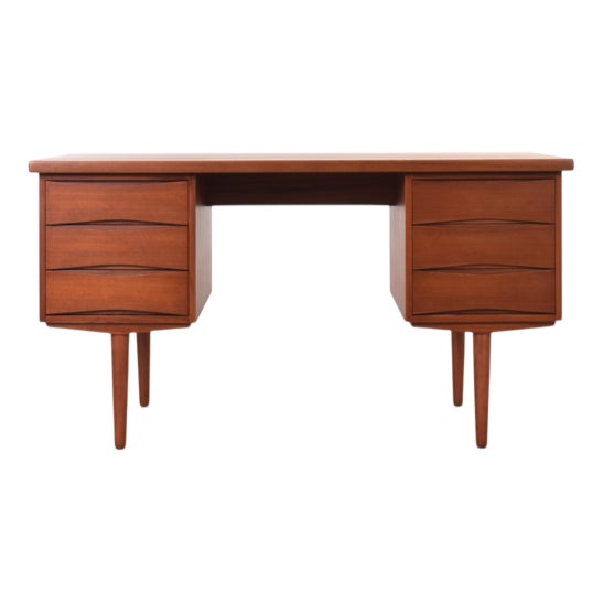 Mid-Century Teak Desk by Fredrik Kayser for Skeie Møbler, 1960s For Sale