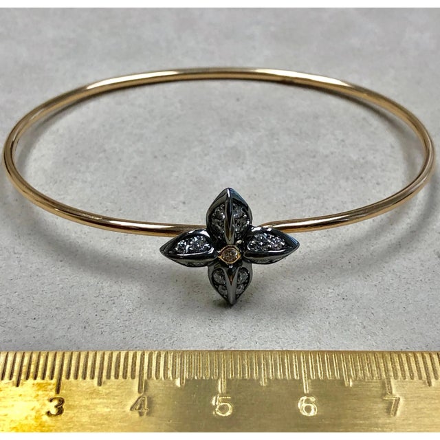 Syna Oxidized Silver Yellow Gold Flower Bracelet with Diamonds For Sale - Image 10 of 11