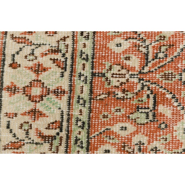 Vintage Turkish Area Rug, Floral Anatolian Design, Handwoven Wool For Sale - Image 6 of 10