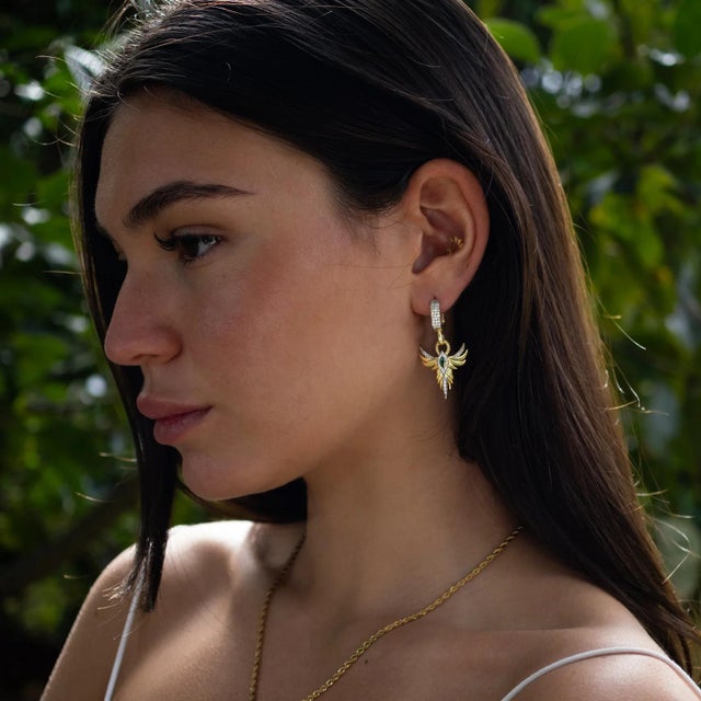 Early 21st Century Emerald Phoenix Guardian Earrings, A Pair For Sale - Image 5 of 10