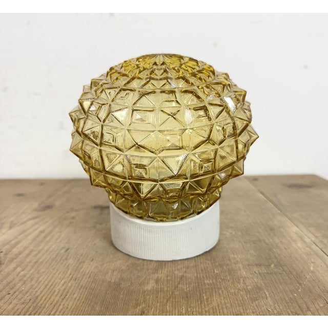 Vintage White Porcelain Wall Light, 1970s For Sale - Image 6 of 14