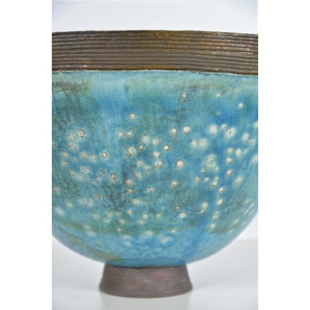 20th Century Sculpture Raku Art Pottery Stoneware Bowl on Stand from Catriona McLeod, 1970s For Sale - Image 4 of 18