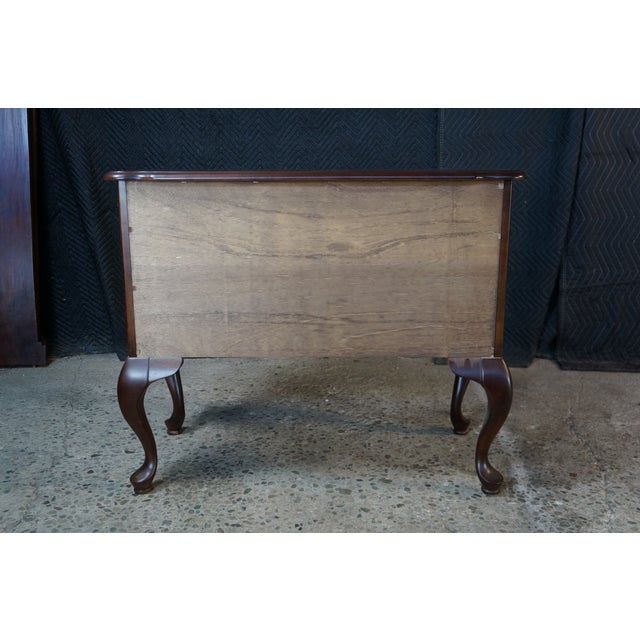 Vintage New England Queen Anne Style Cherry Lowboy Scalloped Chest Console Table For Sale - Image 16 of 18