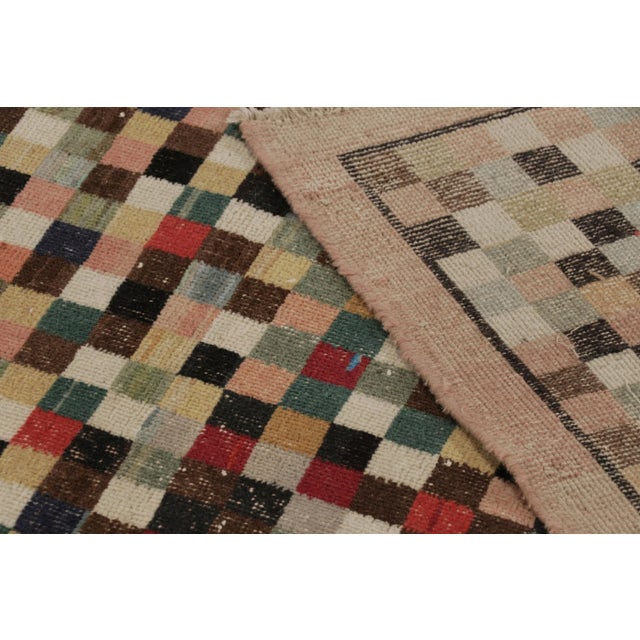 Beige Vintage Distressed Rug, Polychromatic Checkered Pattern - Rug & Kilim For Sale - Image 8 of 8