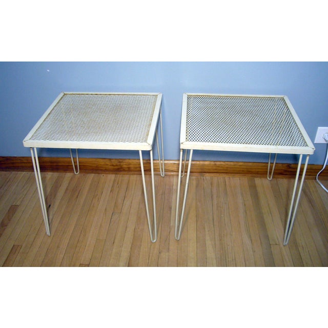 1950s Salterini Hairpin Nesting Patio Side Tables in Wrought Iron, Attributed - Set of 2 For Sale In Chicago - Image 6 of 8