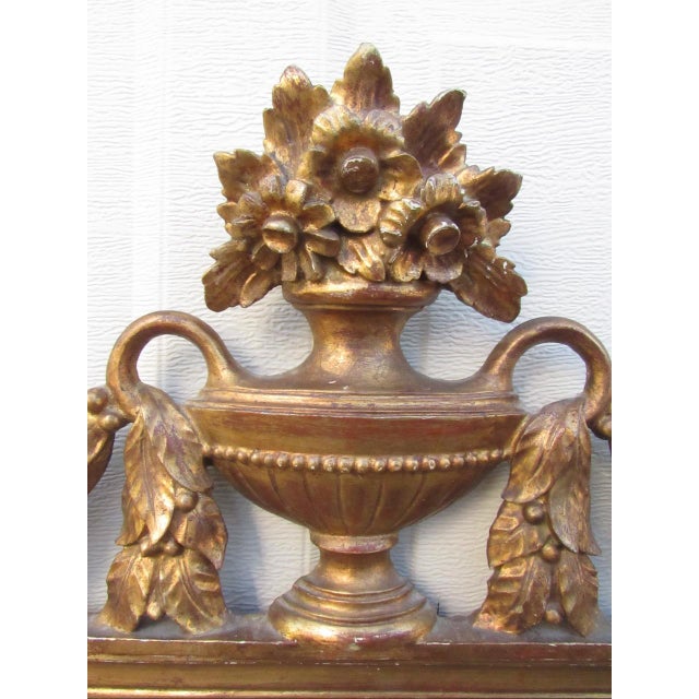Antique Italian Neoclassical Style Giltwood Mirror For Sale - Image 9 of 18