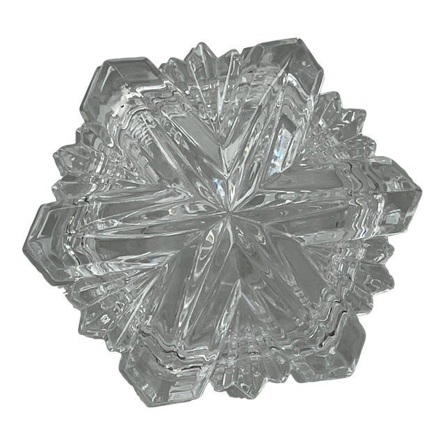 Early 21st Century Glass Snowflake Design Covered Dish/Décor For Sale