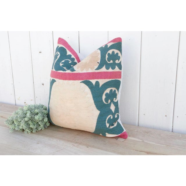 1960s Peshwai Vintage Suzani Pillow For Sale - Image 5 of 9