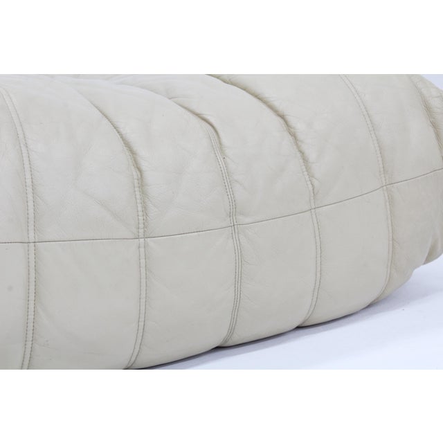 Animal Skin Vintage Togo Ottoman in Beige Leather by Michel Ducaroy for Ligne Roset, 1990s For Sale - Image 7 of 11