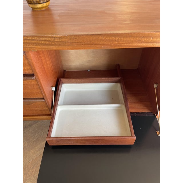 Mid-Century Modern Teak Sideboard by Greaves & Thomas, 1960s For Sale - Image 13 of 18