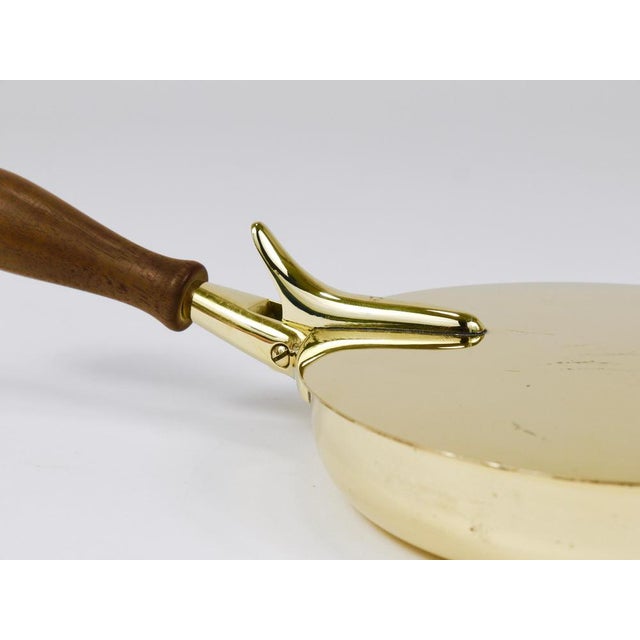 Carl Auböck Butler Brass Ashtray with Lid and Handle attributed to Carl Auböck, Vienna, 1950s For Sale - Image 4 of 18