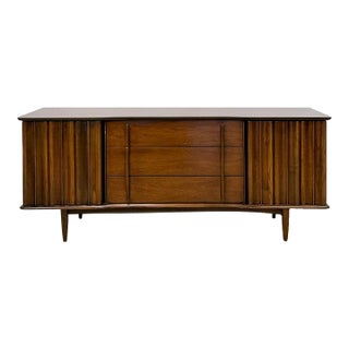 Rare United Furniture MCM Long Dresser Intricate Wood Pulls Vintage Lowboy For Sale