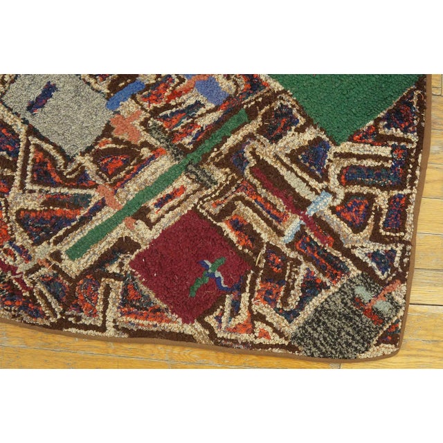 1940s Multicolor Abstract Folk Art American Hooked Rug 2'5" X 3'6" Handknotted Wool Carpet For Sale In New York - Image 6 of 12