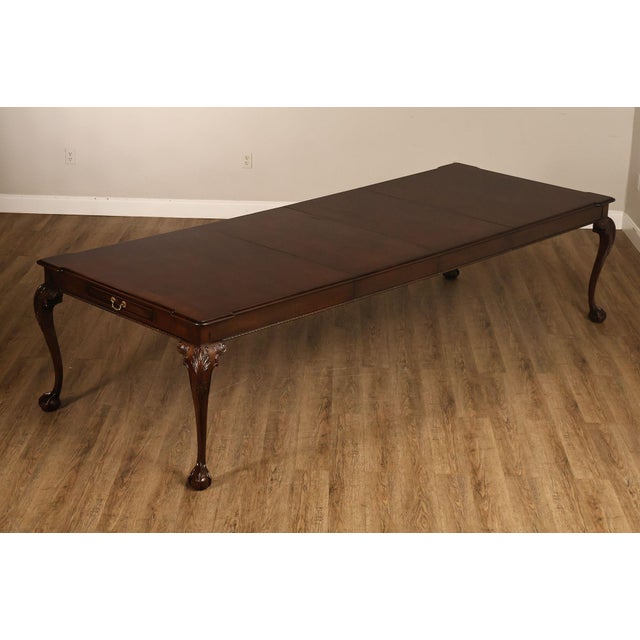 Chippendale Henredon Rittenhouse Square Collection Chippendale Style Mahogany Expandable Dining Table For Sale - Image 3 of 18