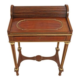 Example of Paul Sormani Desks