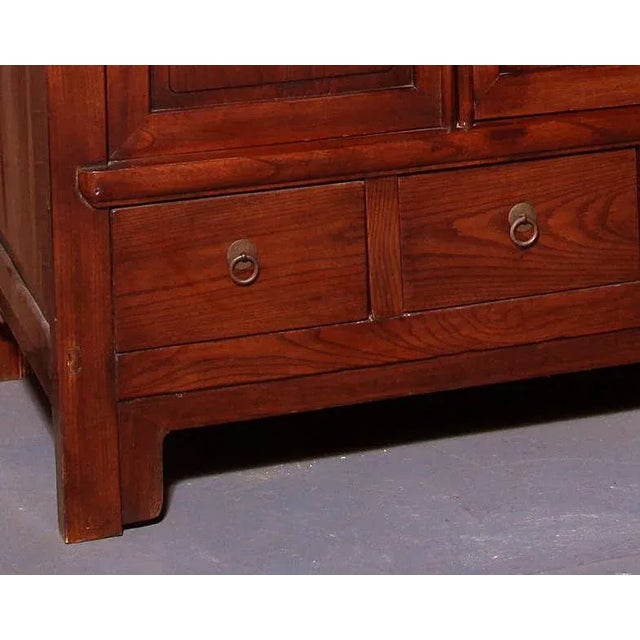 Anglo-Chinese Large Elmwood Cabinet With Accordion Doors, Turn of the Century For Sale - Image 4 of 5