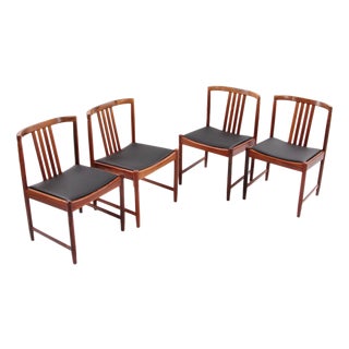 Dinner Chairs by Illum Wrapsø, Denmark, 1960s, Set of 4 For Sale