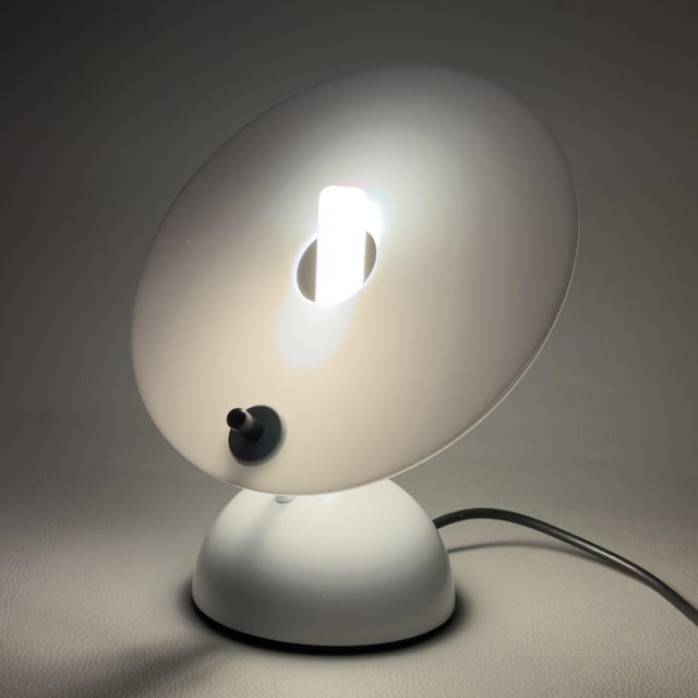 An exceptional piece of Italian design dating back to the 1980s, created by renowned architects Barbieri & Marianelli for...