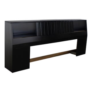 Mid-20th Century MCM King Size Bookcase Headboard by Sligh Furniture Cross Country Line With Black Painted Frame For Sale