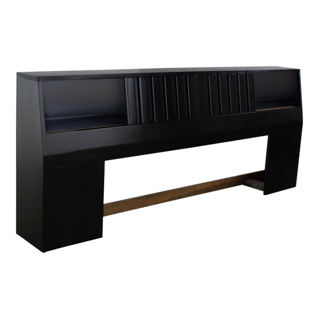 Mid-20th Century MCM King Size Bookcase Headboard by Sligh Furniture Cross Country Line With Black Painted Frame For Sale