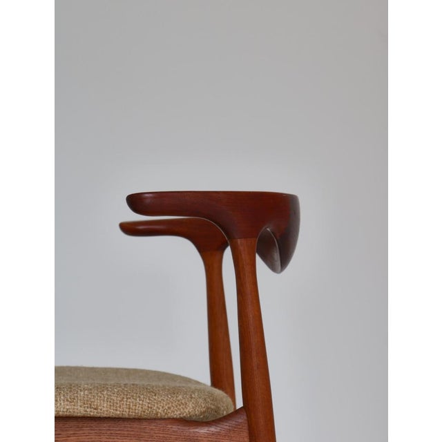 Brown Set of Modern Danish Cowhorn Armchairs attributed to Knud Færch in Teakwood & Oak, 1960s For Sale - Image 8 of 18