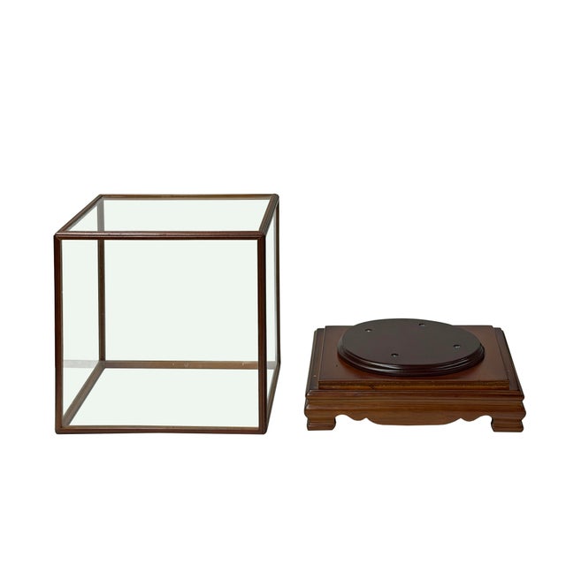 Vintage Glass Transparent Rectangular Shape Cover Display Case For Sale - Image 4 of 8
