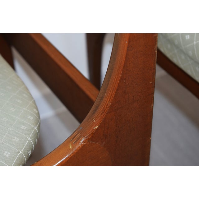 Wood Beatrice Chairs by Giuseppe Gibelli for Sormani, 1970, Set of 4 For Sale - Image 7 of 17