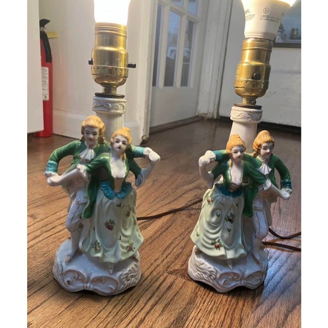 Mid 20th Century Vintage Victorian Colonial Dancers Lamps by Pioneer Merchandise Co. - Pair For Sale - Image 5 of 7