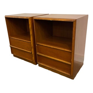 Pair of t.h. Robsjohn Gibbings for Widdicomb Nightstands Mid Century Modern For Sale