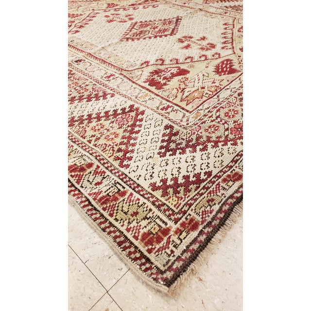 Textile Antique Ghiordes Rug, Handmade Turkish Oriental Rug, Beige, Taupe For Sale - Image 7 of 16