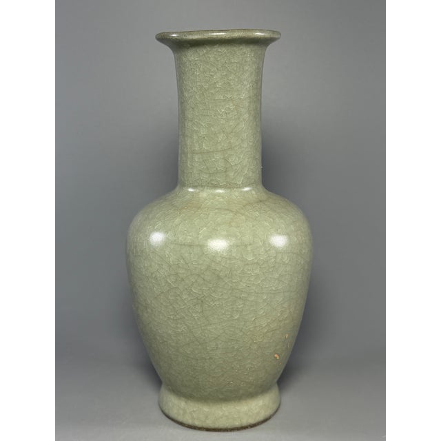Antique Chinese Celadon Crackle‑Glaze Long‑Neck Porcelain Vase For Sale - Image 4 of 6