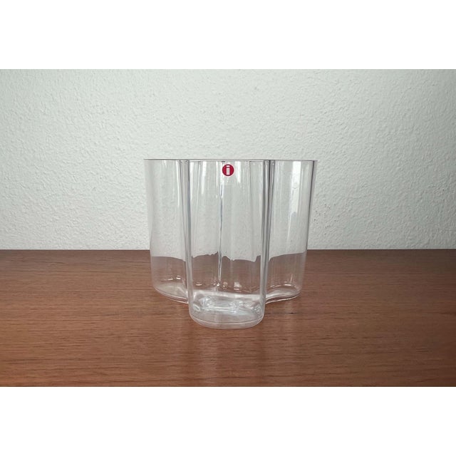 Mid-Century Modern Glass Vase by Alvar Aalto for Iittala, 1990s For Sale - Image 8 of 16