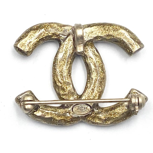 Contemporary Chanel Gold CC Glitter Pendant Small Brooch For Sale - Image 3 of 3