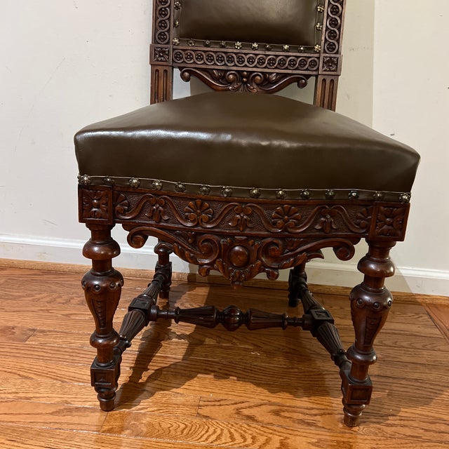 An Antique High-Back Side Chair or Small Throne Chair, in a Spanish Renaissance, Jacobean, or Louis XIII Style From the 19th Century. For Sale - Image 4 of 12