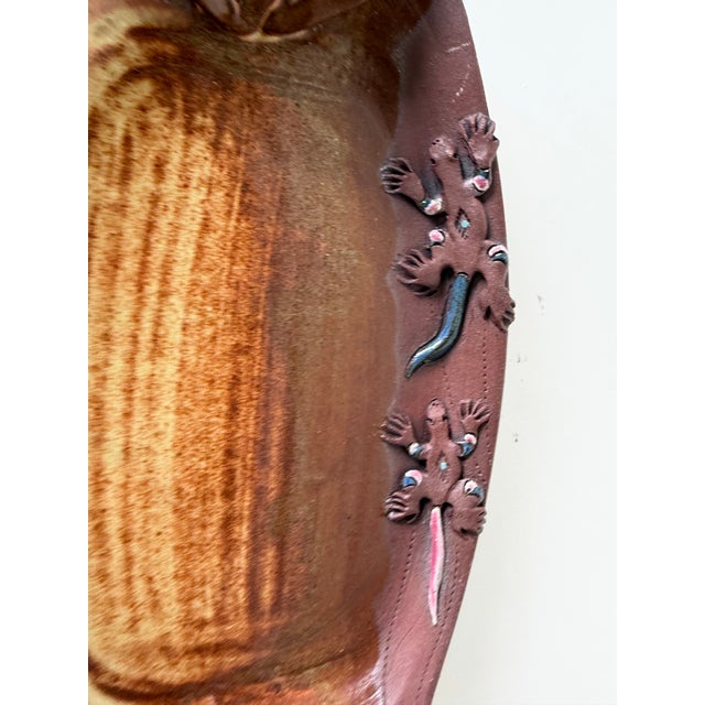 Vintage Helen Helwig Lizard & Cactus Motif, Signed Studio Pottery Tray For Sale - Image 4 of 10