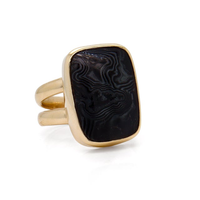 Vintage 14k Gold & 'Crown of Silver' Psilomelain Gemstone Signet Style Ring For Sale - Image 11 of 12