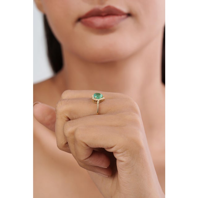 Not Yet Made - Made To Order 1.2ct Zambian Emerald Heart Necklace in 14k Gold With Halo Diamonds Size 4 For Sale - Image 5 of 17