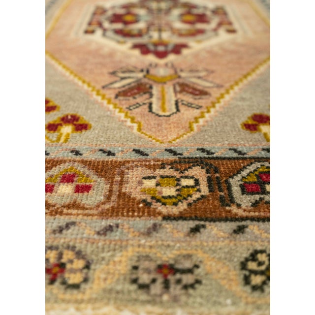 Turkish Turkish Mini Rug Oriental Hand Knotted Vintage Rug 1'7" x 3'4" #21213 For Sale - Image 3 of 8
