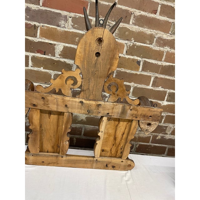 19th Century Swiss Black Forest Hand Carved Wall Mounted Coat and Hat Rack For Sale - Image 12 of 12