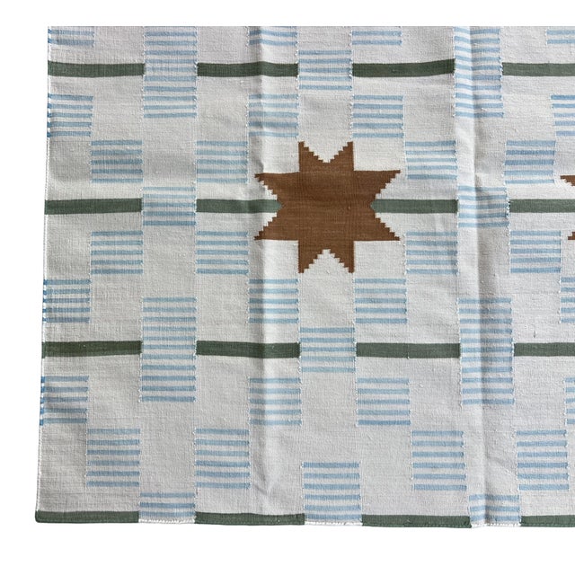 Handmade Cotton Vegetable Dyed Area Rug, White, Sky Blue, Sage Green Star Dash Striped Dhurrie-5'x8' For Sale - Image 11 of 13