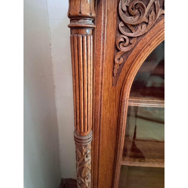 Antique 19th Century Renaissance Revival Oak Bookcase/Cabinet For Sale In New York - Image 6 of 15