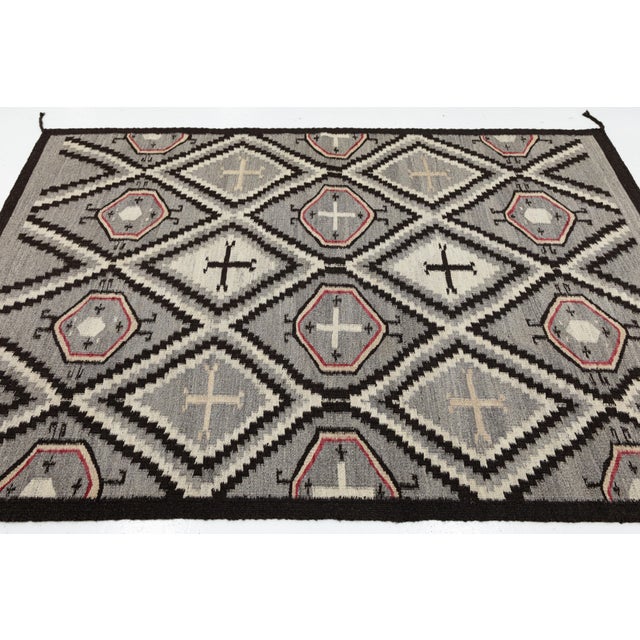 Modern Navajo Style Wool Area Rug – Geometric Diamond Lattice With Cross Motifs For Sale - Image 4 of 10