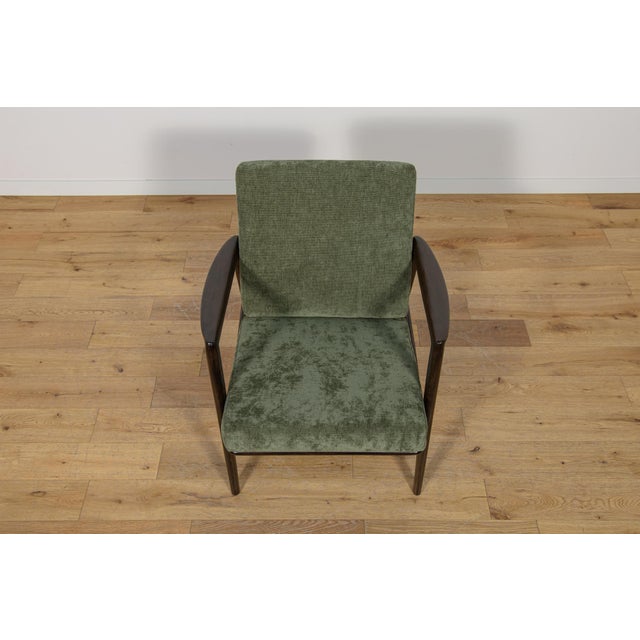 Mid-Century Modern Model 300-139 Armchair from Swarzędz Furniture Factory, 1960s For Sale - Image 3 of 18