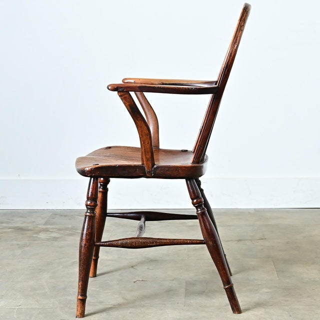 English English 19th Century Elm Windsor Armchair For Sale - Image 3 of 12