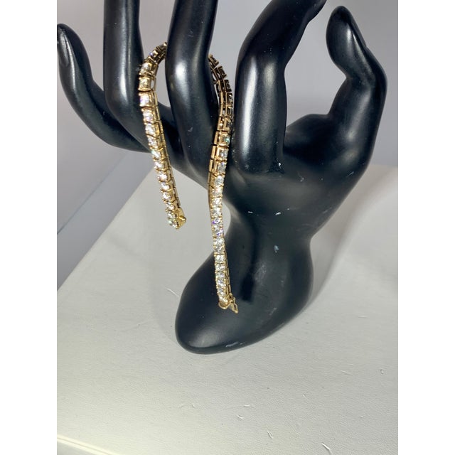 Contemporary 42 Round Diamond 25 Pointer Each Line Tennis Bracelet 14 Karat Gold 10 Carat For Sale - Image 3 of 18