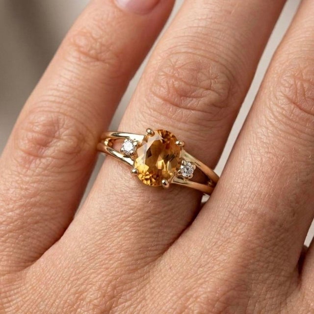 Contemporary Citrine & Cz Engagement Ring in 925 Sterling Silver Us 7 For Sale - Image 3 of 5