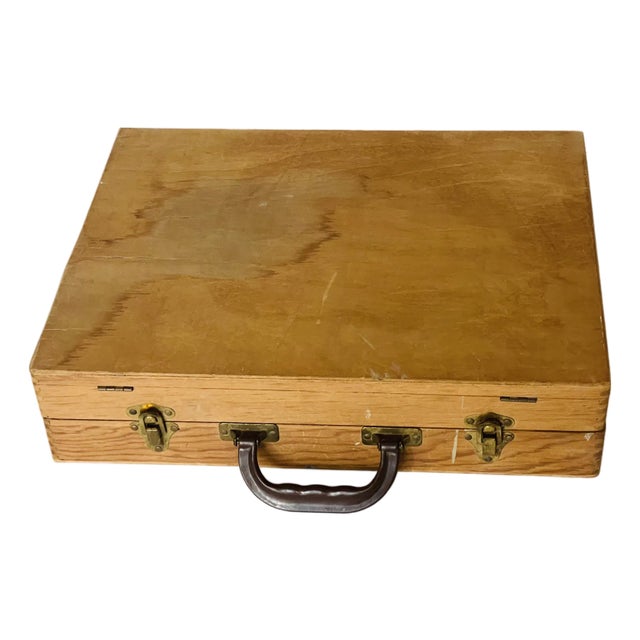 Vintage Artist Painters Box For Sale