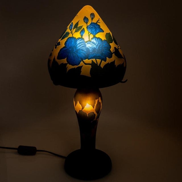 Glass Vintage French Mushroom Table Lamp, 1960 For Sale - Image 7 of 11