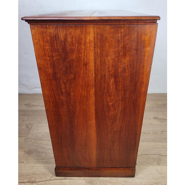 Arts & Crafts Chest of Drawers in Pine with Drop Handle, 1910s For Sale - Image 16 of 18